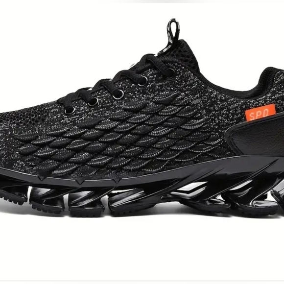 Shock Absorption Sports Shoes for Men's Outdoor Training - Picture 2 of 4